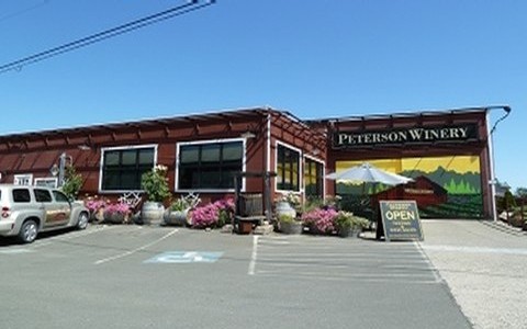 A view of the Peterson Winery Tasting Room