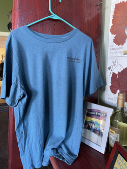 fitted cut shirt